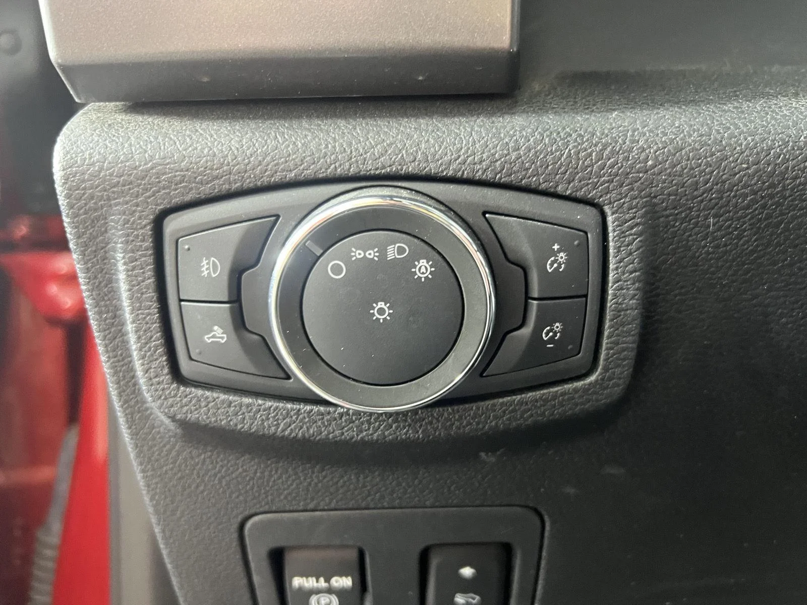 Used 2020 Rapid Red Metallic Tinted Clearcoat Ford XLT image 16