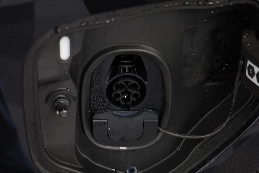 2025 Volkswagen ID. Buzz Pro S - Photo 24