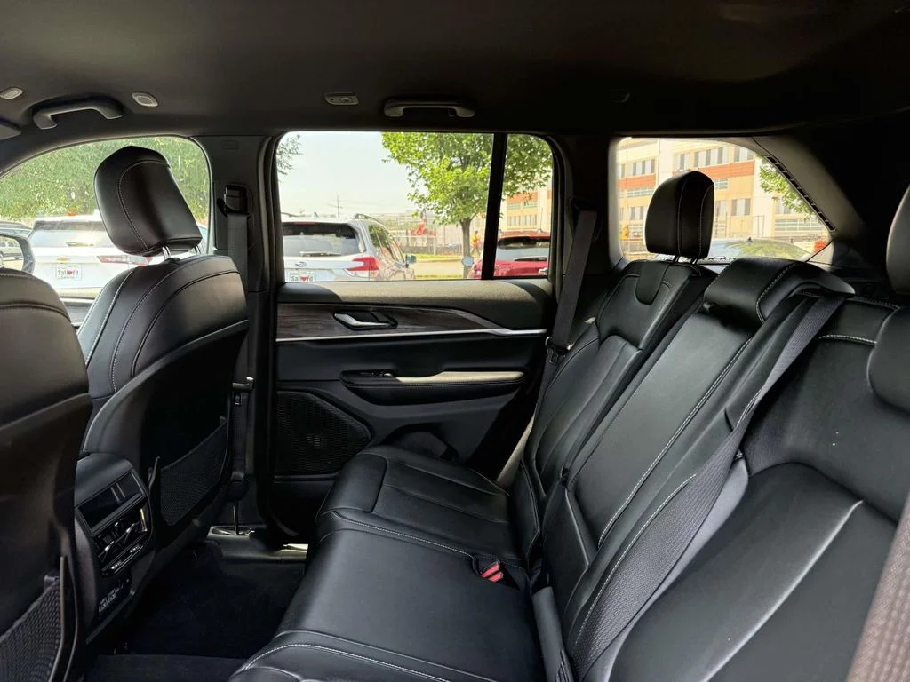 Used 2024 Black Jeep Limited image 16
