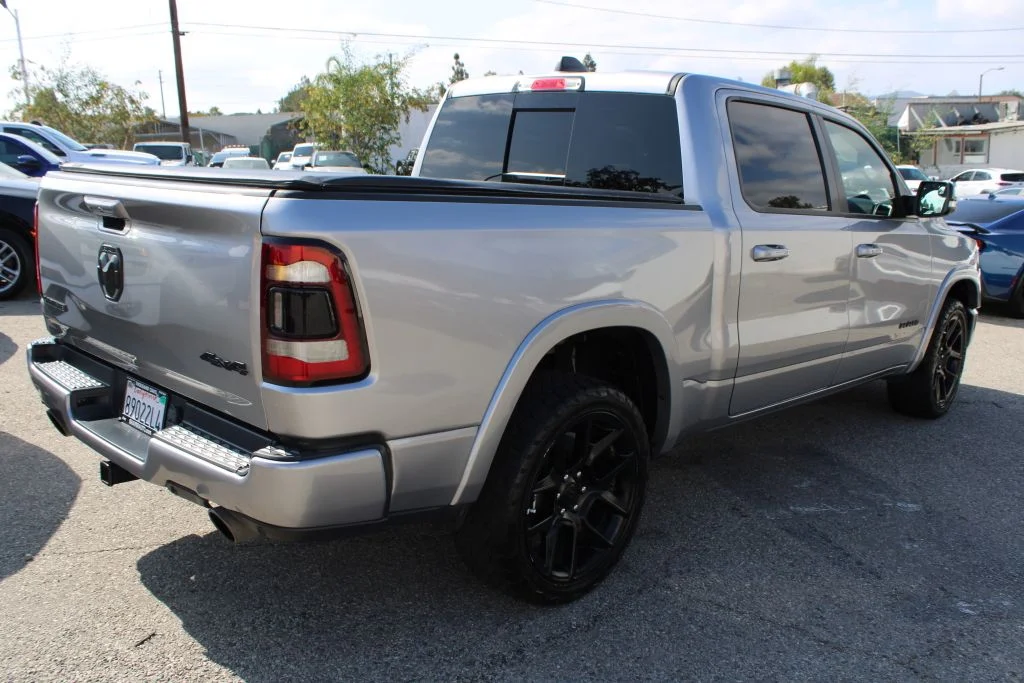 Used 2022 Silver Ram Laramie image 4