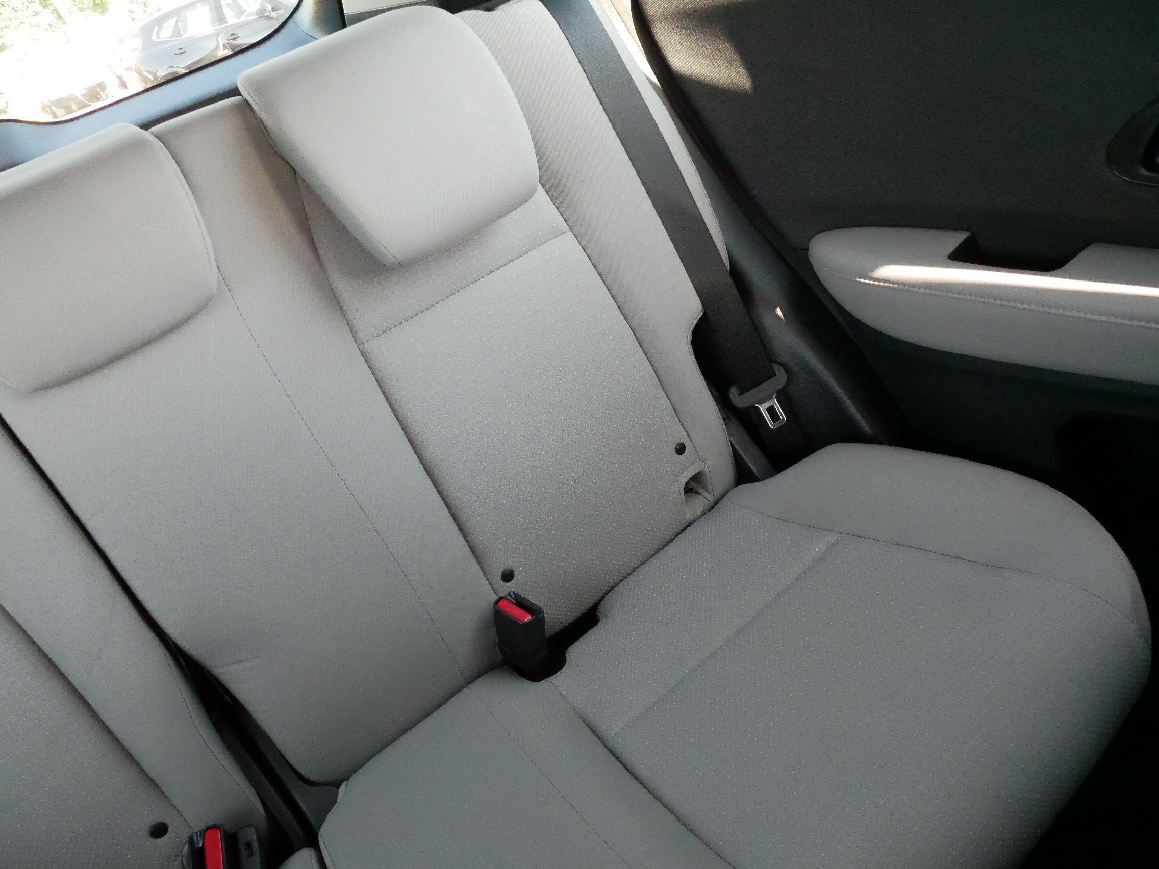 Used 2021 Platinum White Pearl Honda LX image 14