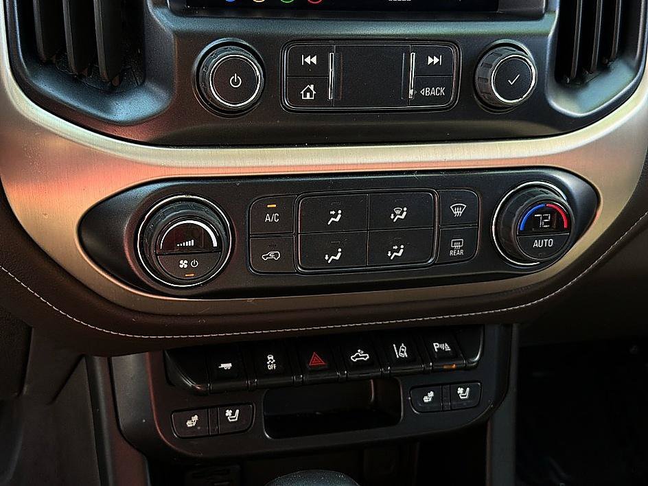 Used 2022 Cayenne Red Tintcoat GMC 4WD Denali image 16