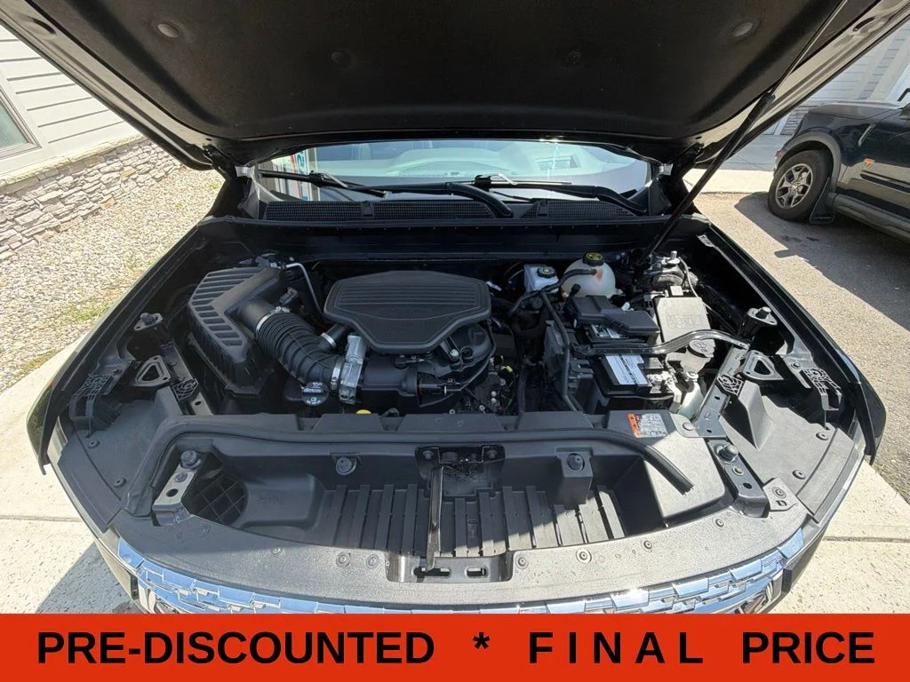 Used 2023 Black GMC Denali image 66