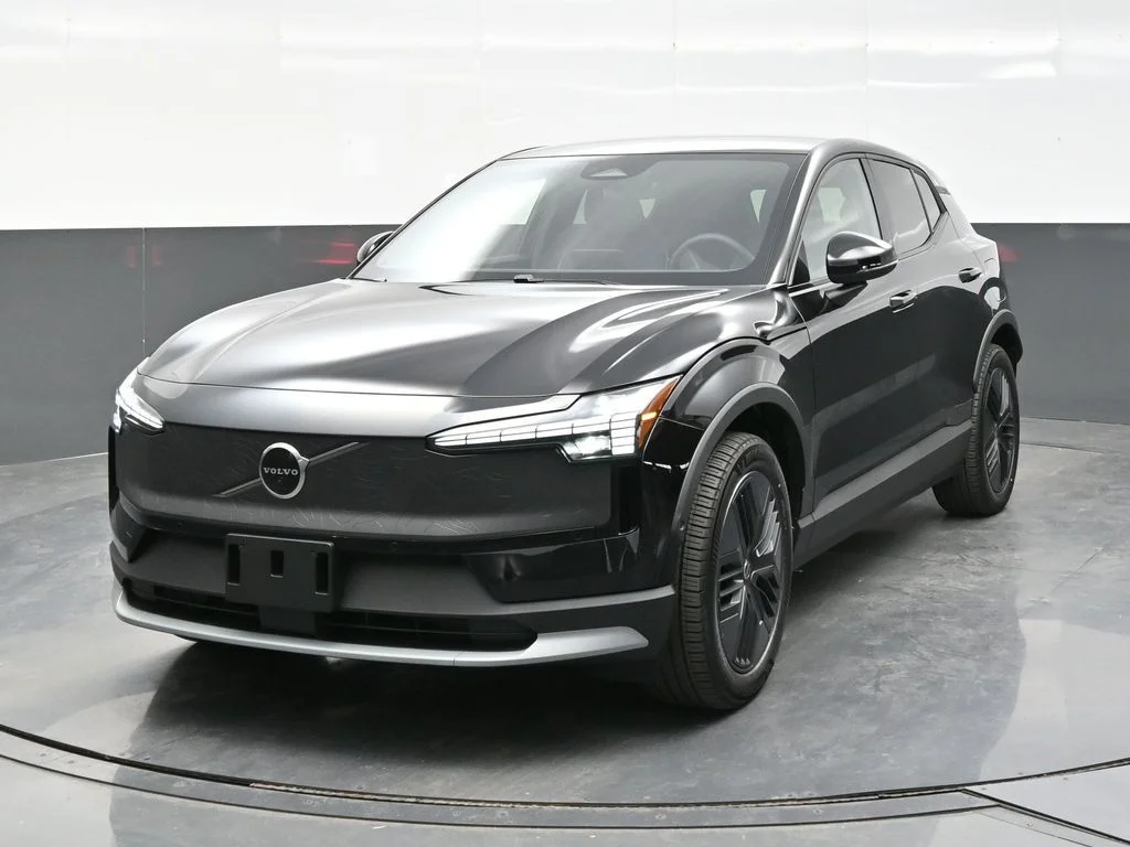New 2026 Onyx Black Volvo Twin Motor Cross Country Ultra image 2