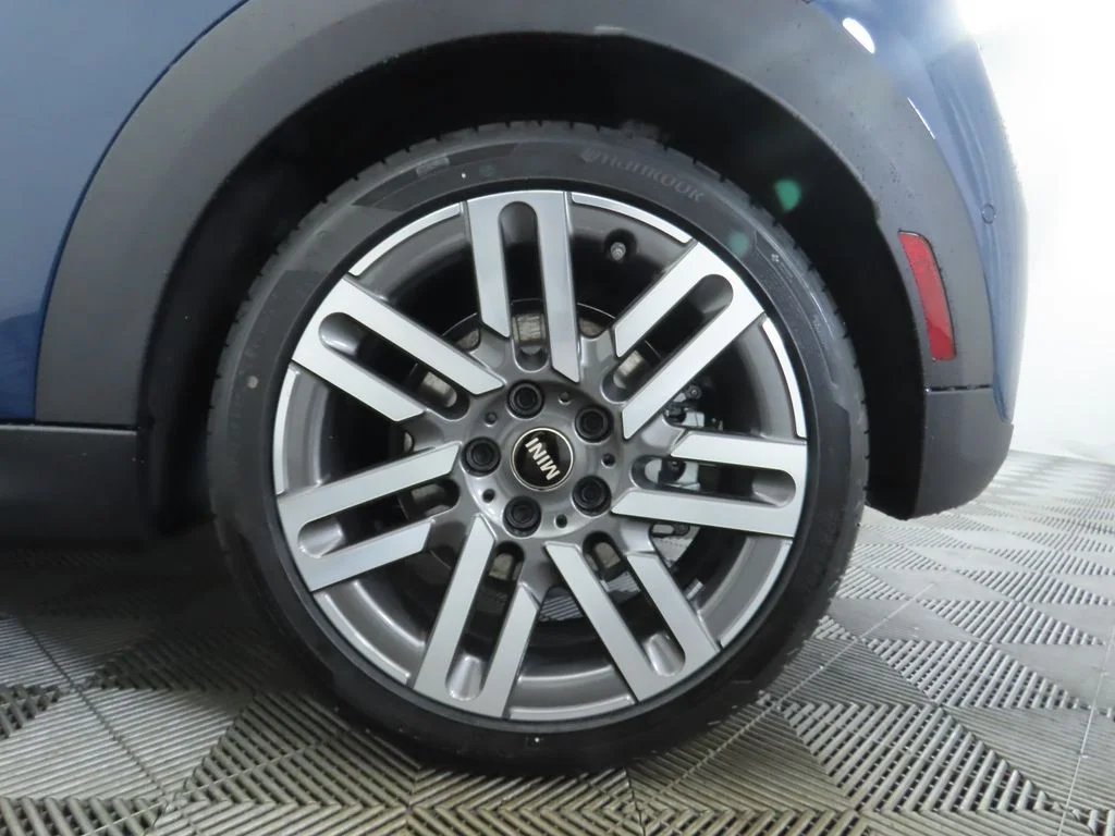 2026 MINI Hardtop 2 Door S - Photo 32