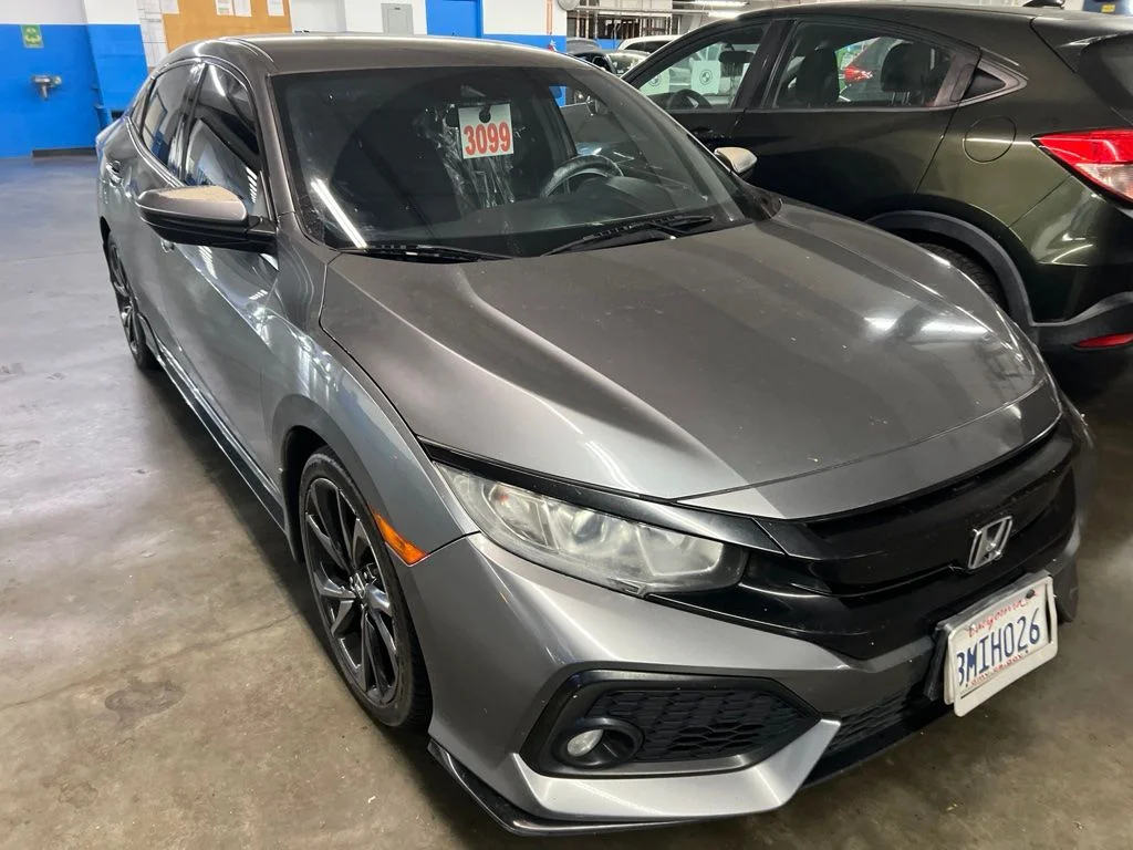 Used 2019 Modern Steel Metallic Honda Sport image 1