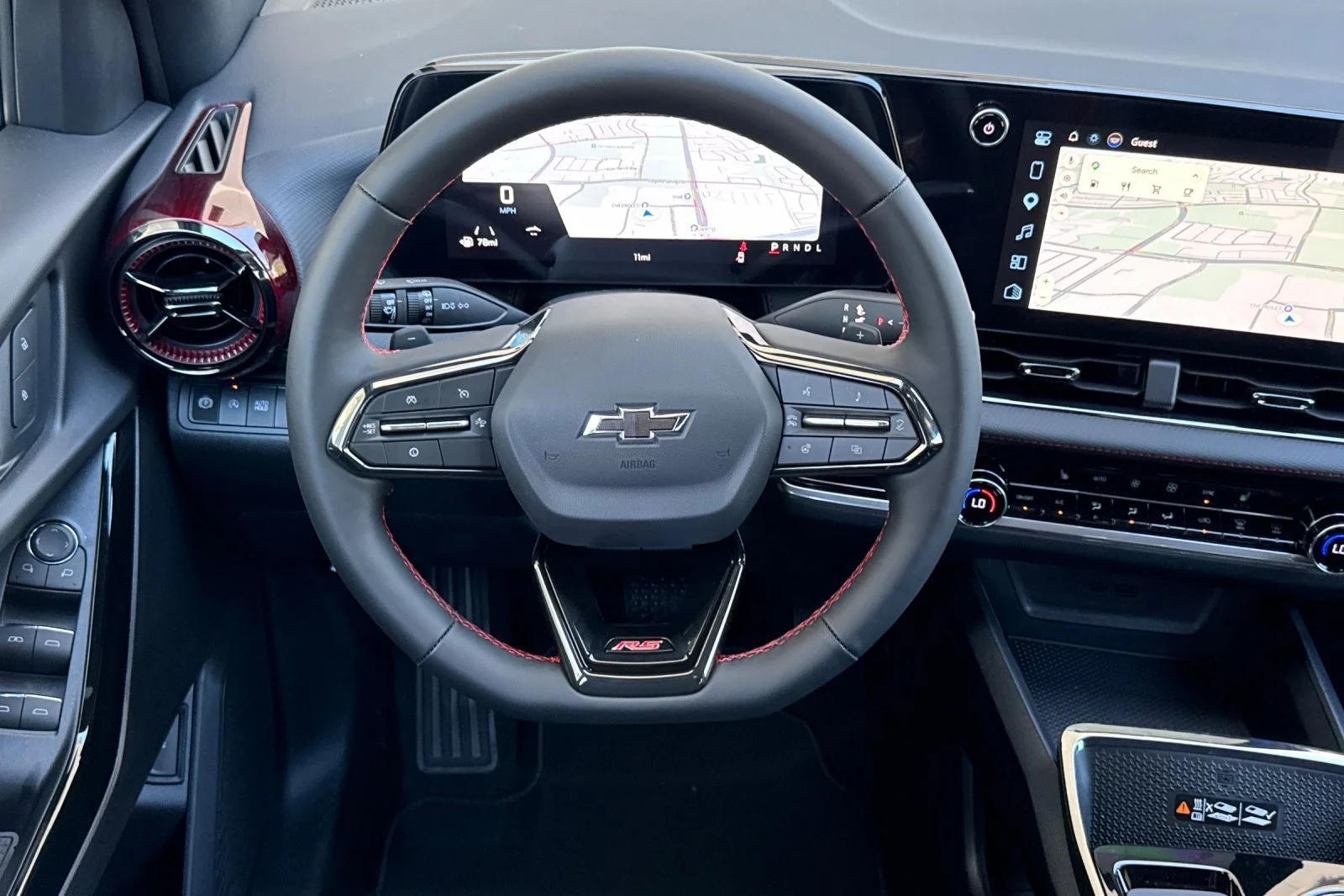 2027 Chevrolet Equinox RS - Photo 13