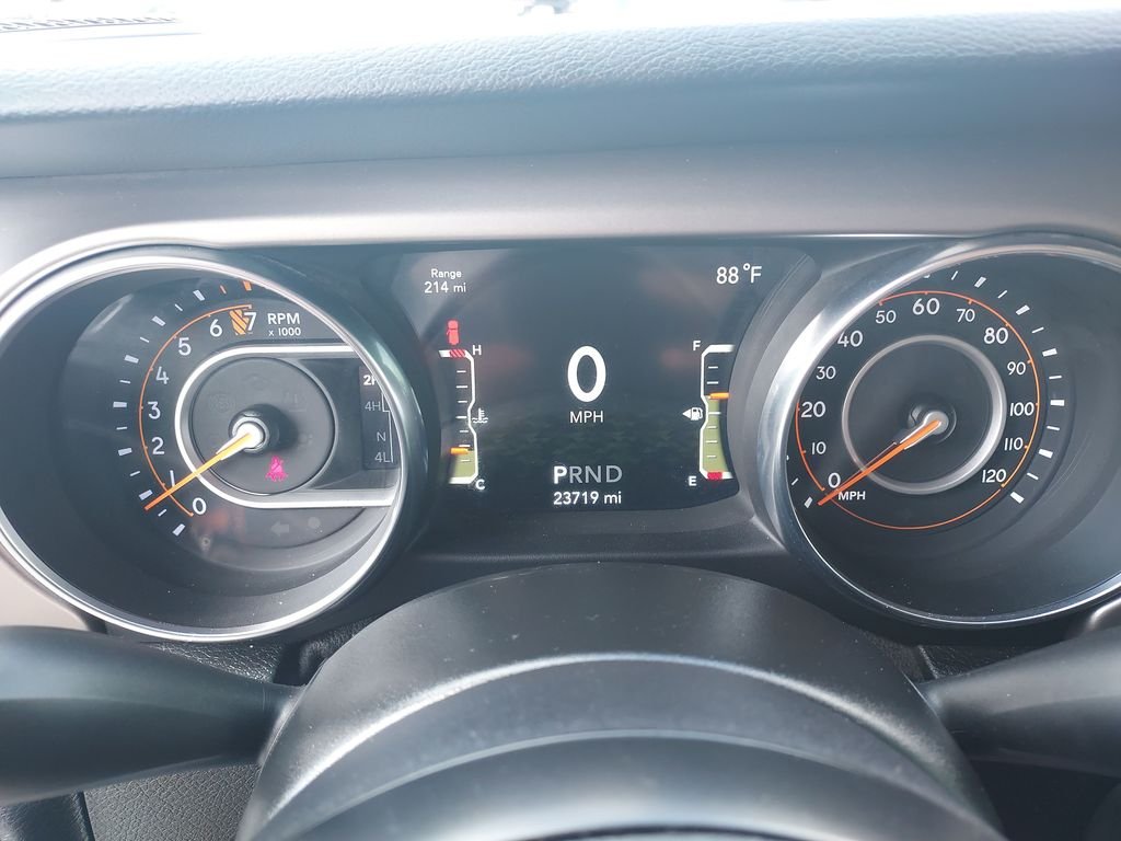 Used 2021 Green Jeep Unlimited Sport S image 15