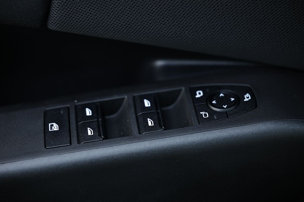 2025 BMW X3 30 - Photo 15