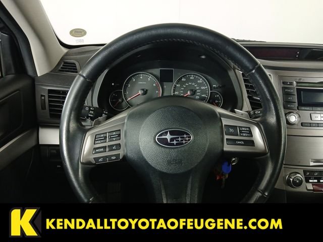 Used 2013 Gray Subaru 2.5i Premium image 12