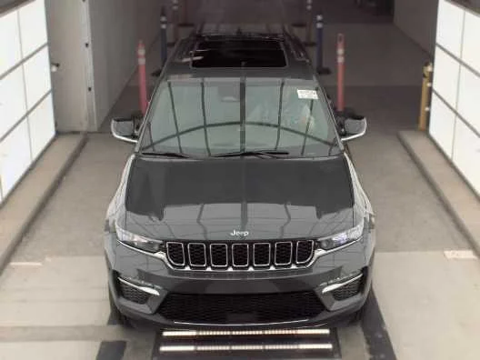 Used 2024 Jeep Grand Cherokee 4xe with VIN 1C4RJYB69RC113624 for sale in Kansas City