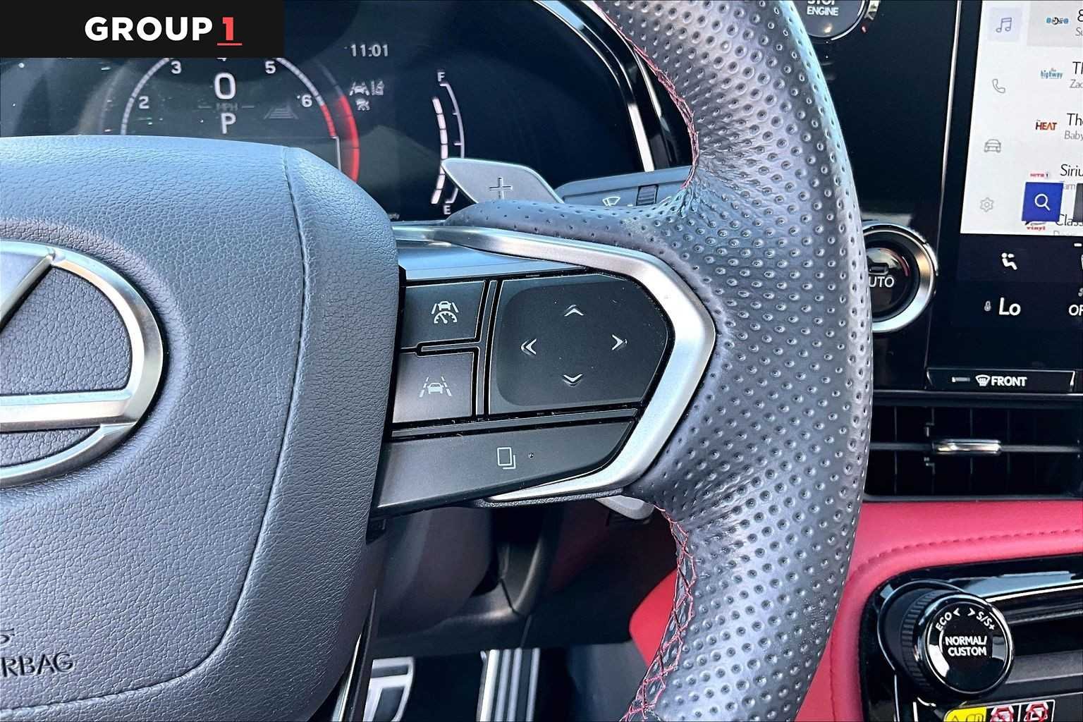 Used 2024 Atomic Silver Lexus F SPORT Handling image 22