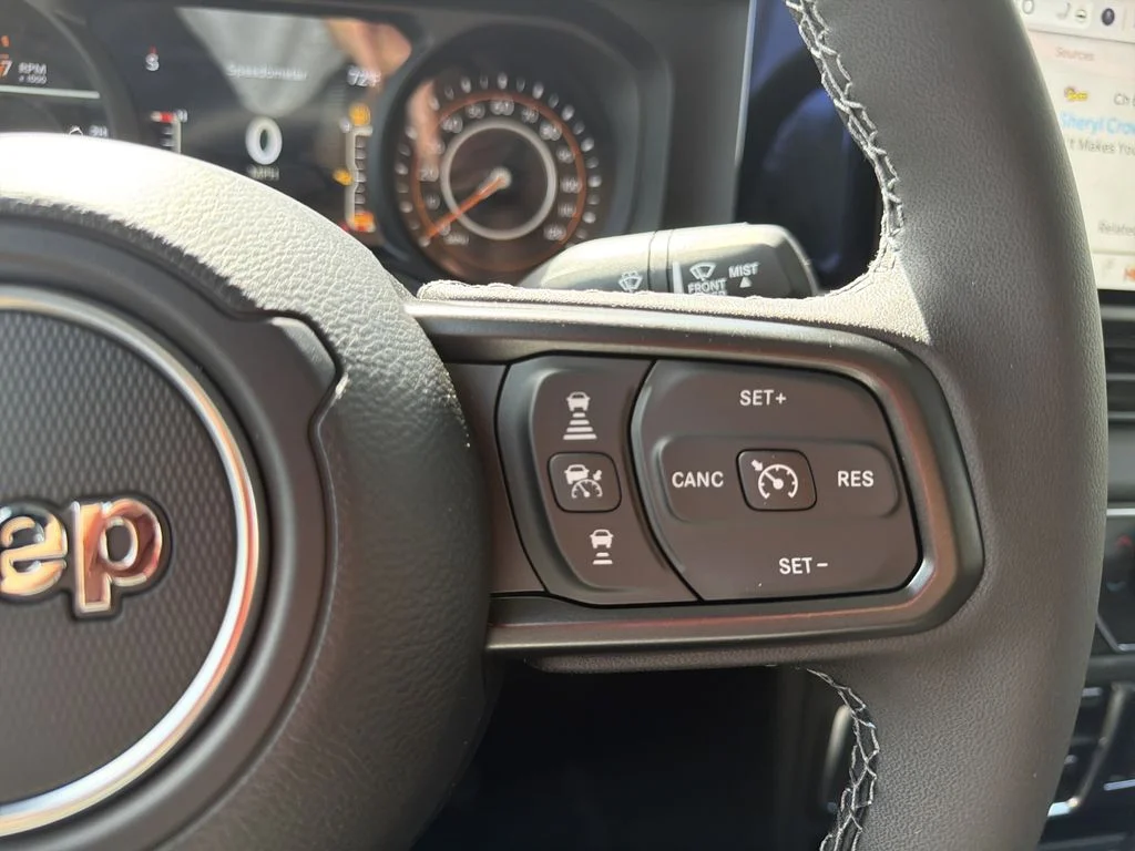 2026 Jeep Gladiator Sahara - Photo 25