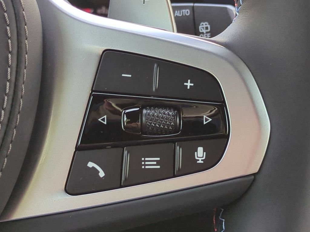 New 2026 Brooklyn Grey Metallic BMW M60i image 26