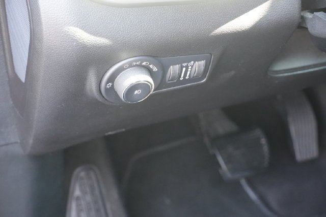 Used 2024 Black Jeep Latitude image 23