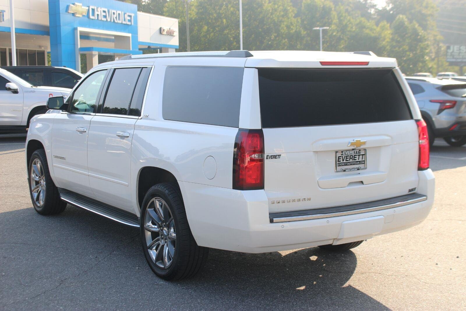 Used 2016 IRIDESCENT PEARL TRICOAT Chevrolet LTZ image 5