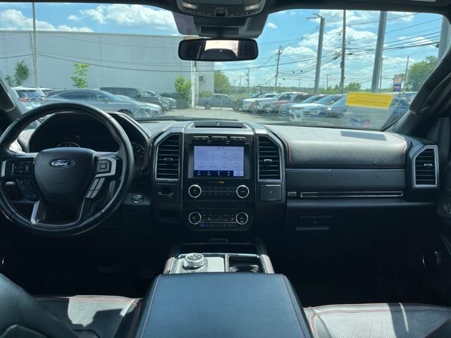 Used 2021 Black Metallic Ford Limited image 14