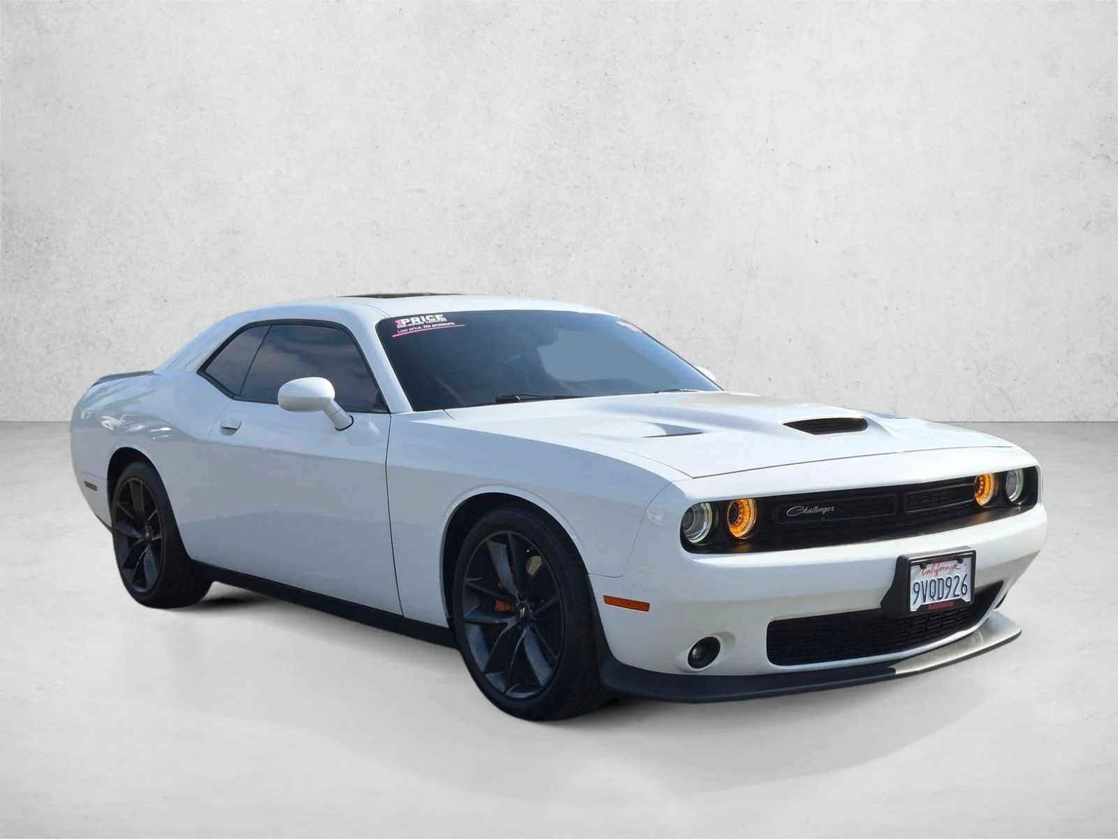Used 2019 White Knuckle Clearcoat Dodge R/T Scat Pack image 3