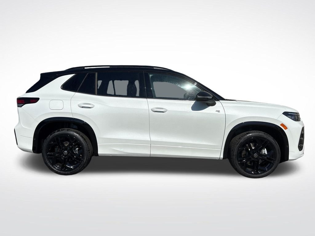 New 2026 White/off-white Volkswagen 2.0T SE R-Line Black image 6