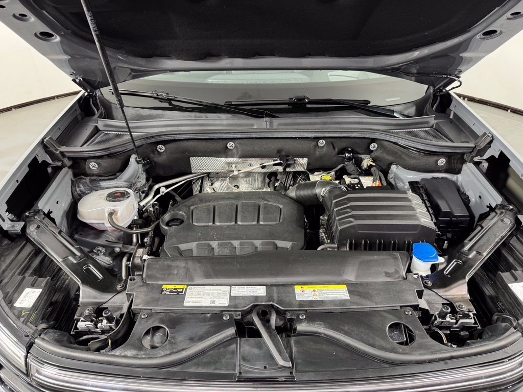Used 2024 Pure Gray Volkswagen 2.0T SEL image 34