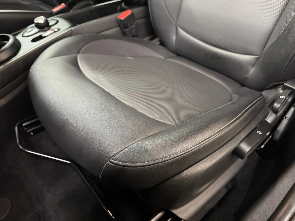 Used 2022 Gray MINI Base image 15