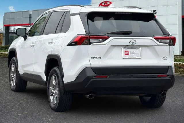 Certified Used 2025 ICE CAP Toyota  image 6