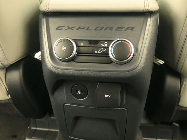 New 2026 Star White Metallic Tri-Coat Ford Active image 19