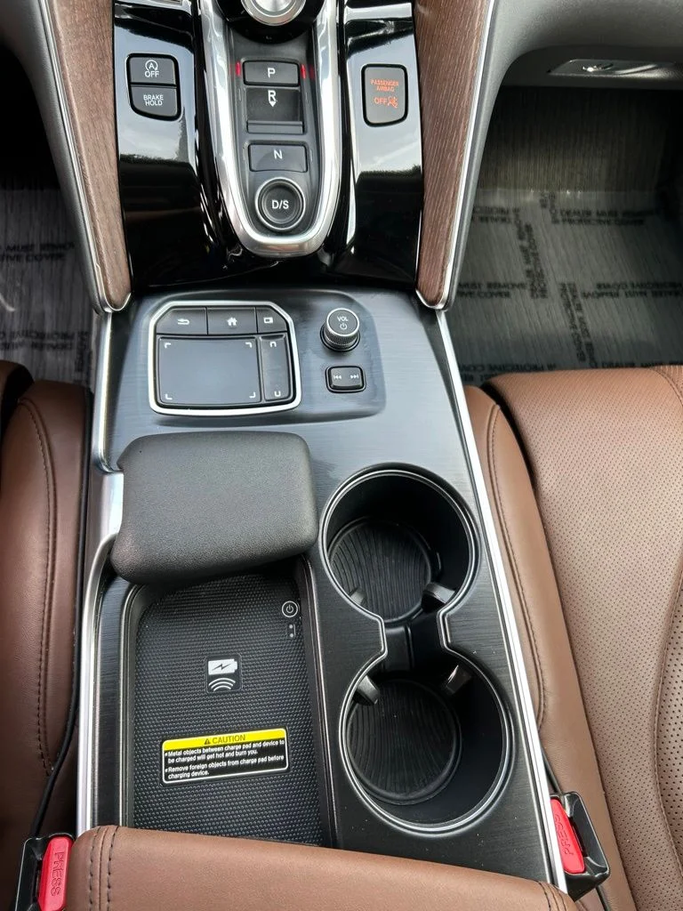 Used 2023 White Acura Advance image 13