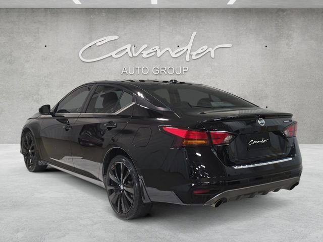 Used 2022 Black Nissan 2.5 SR image 14