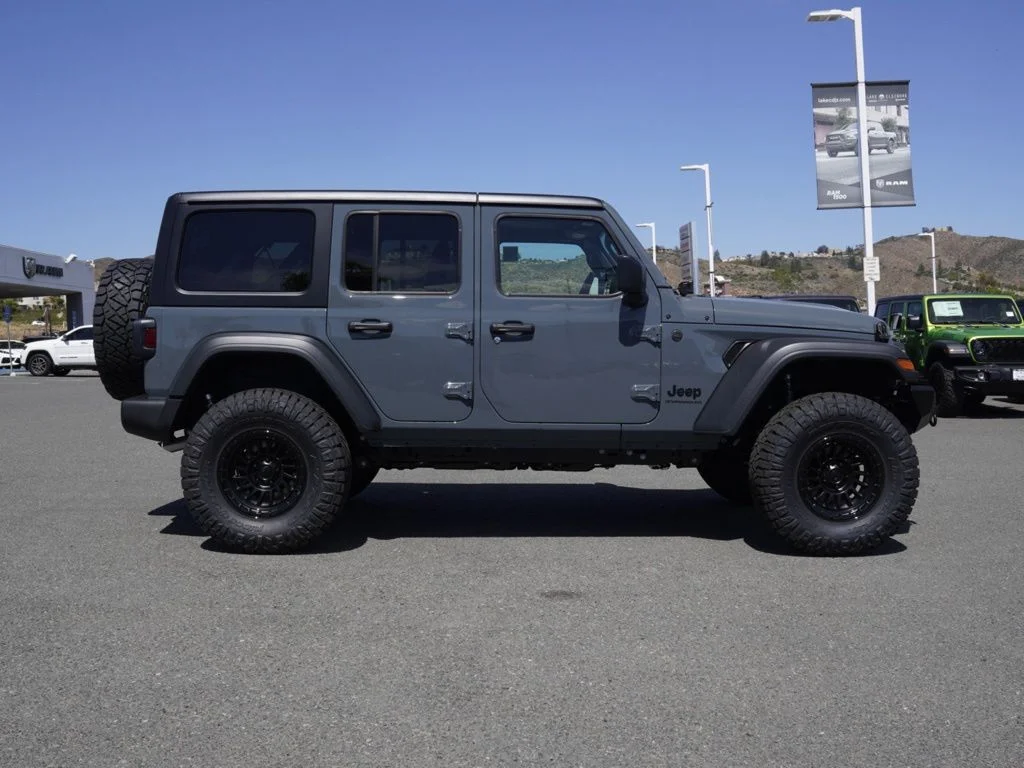 New 2026 Anvil Clearcoat Jeep Sport image 2