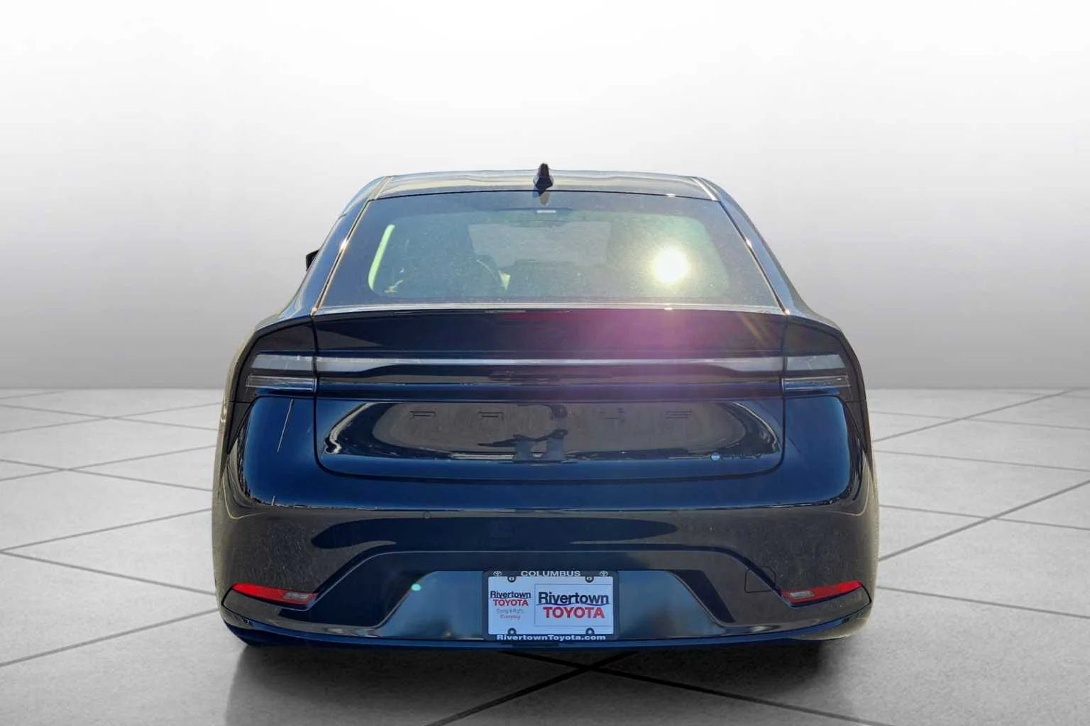 2026 Toyota Prius Plug-in Hybrid Nightshade - Photo 4