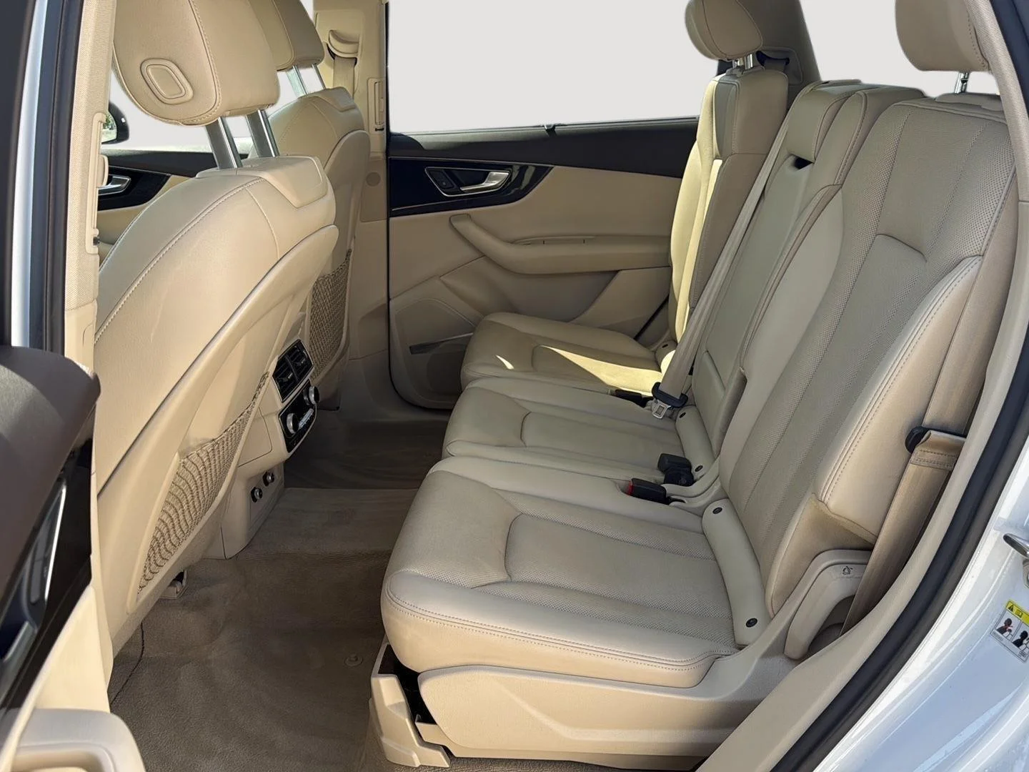 Used 2019 WHITE Audi Premium Plus image 7
