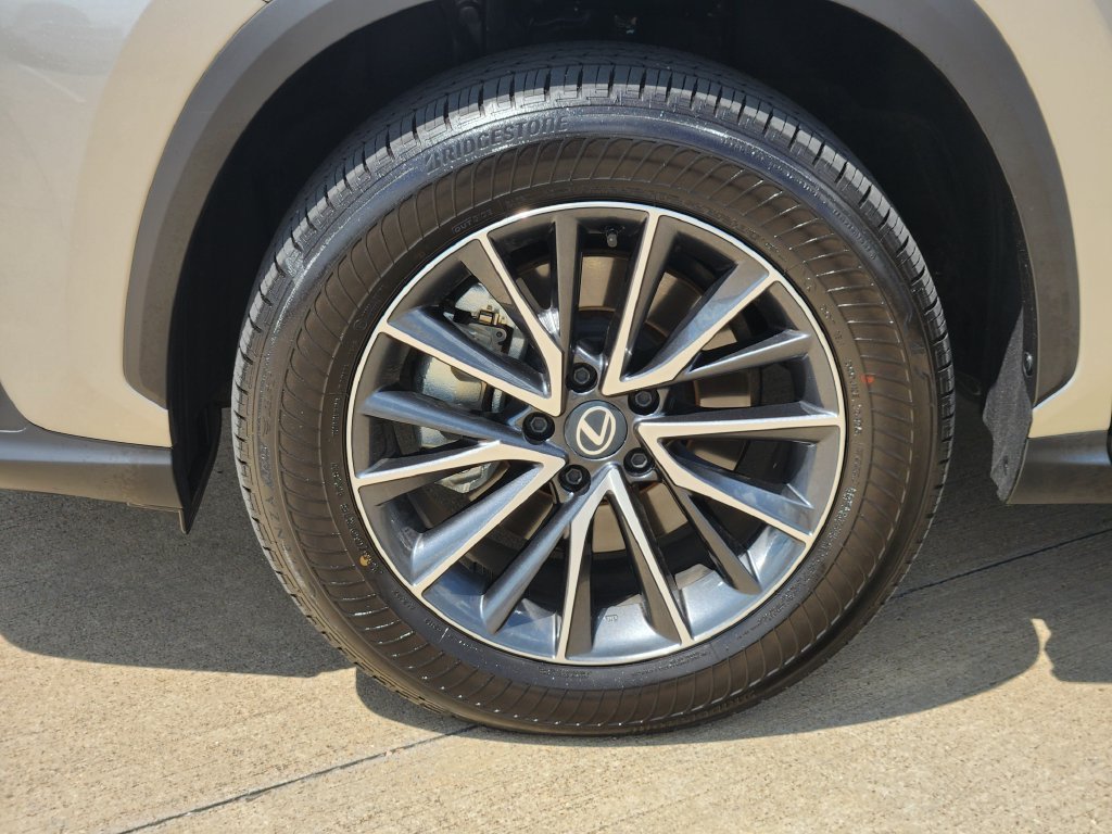 Used 2026 Silver Lexus 350 Base image 10