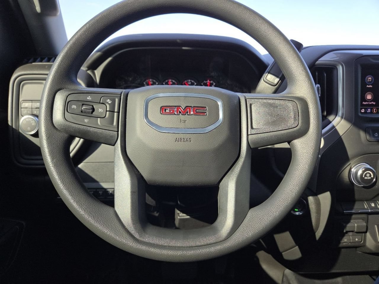 New 2026 Summit White GMC Pro image 31