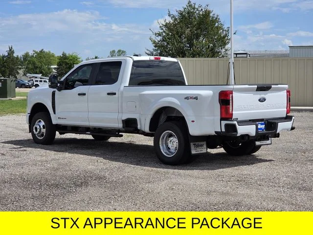 New 2026 Oxford White Ford F-350® XL image 4
