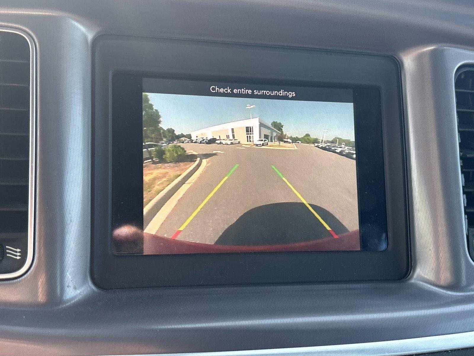 Used 2020 Torred Clearcoat Dodge SXT image 25