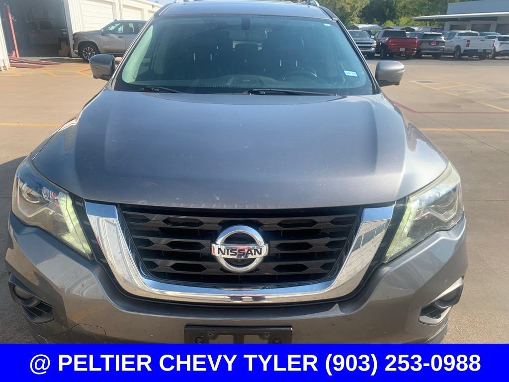 Used 2017 Nissan Pathfinder Platinum with VIN 5N1DR2MN1HC675886 for sale in Tyler, TX
