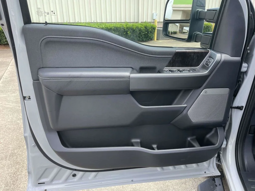 New 2026 Avalanche Ford F-250® Lariat® image 15