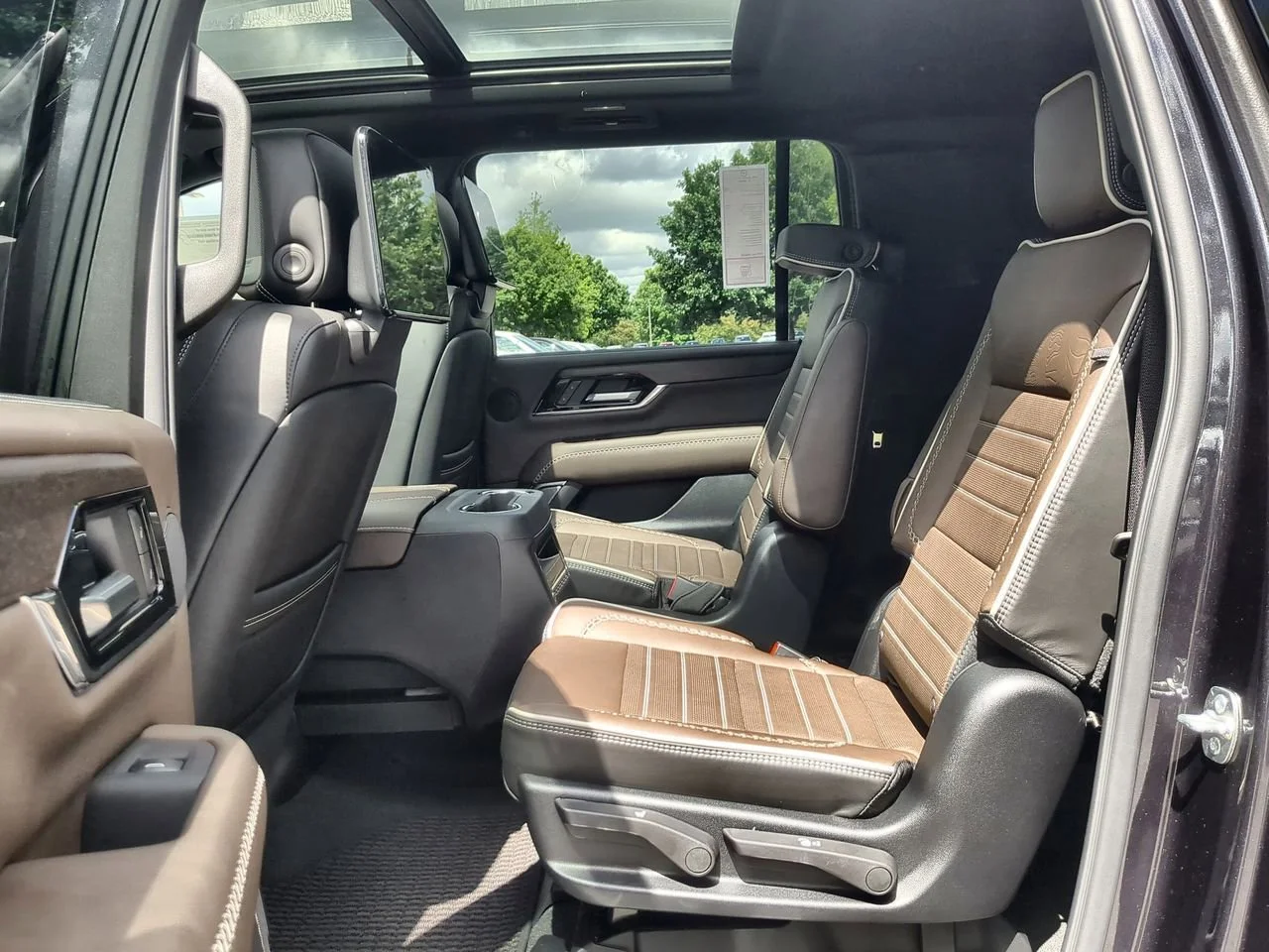New 2026 Titanium Rush Metallic GMC Denali Ultimate image 26