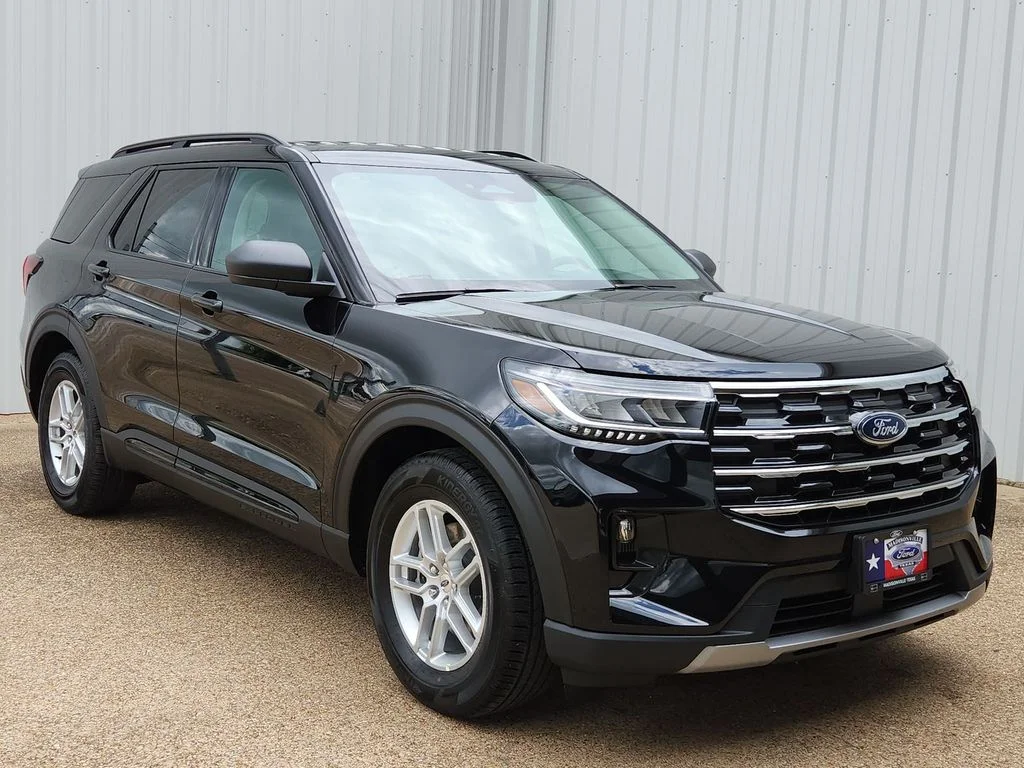 2026 Ford Explorer's photo