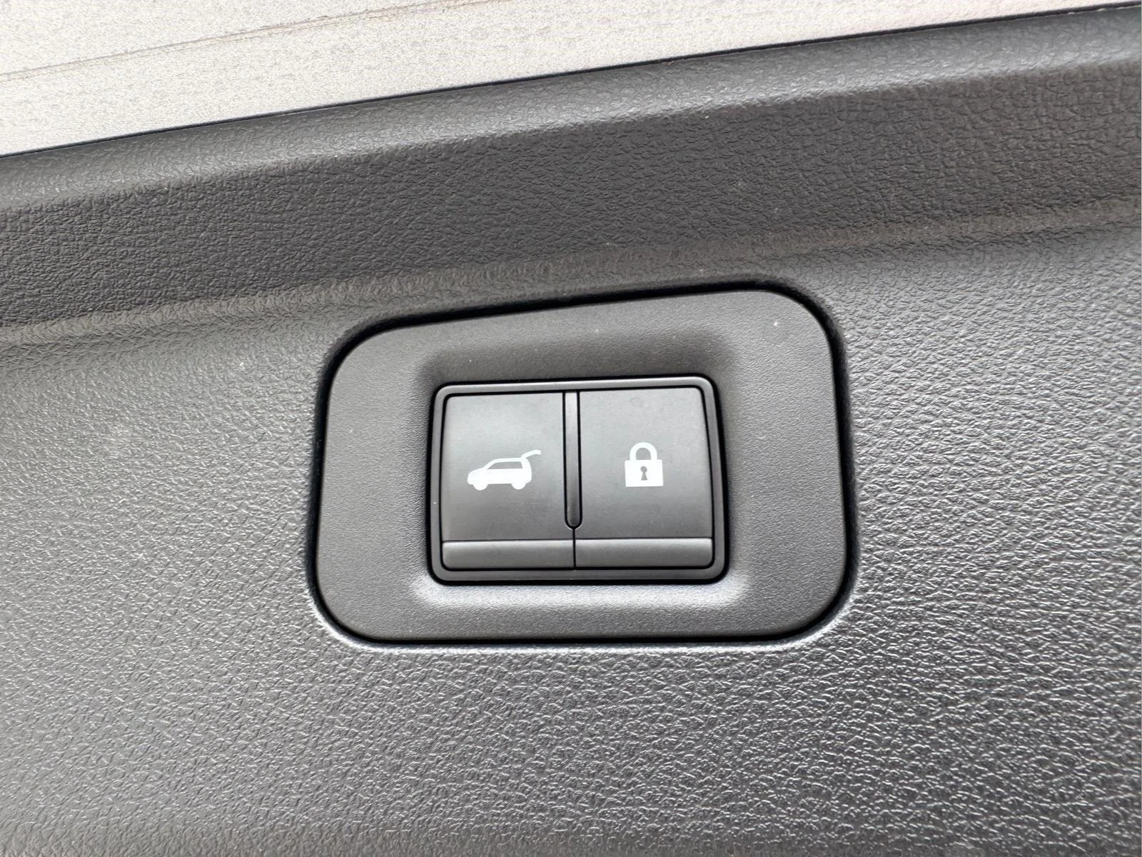 Certified Used 2025 Dynamic Metal INFINITI SENSORY image 11