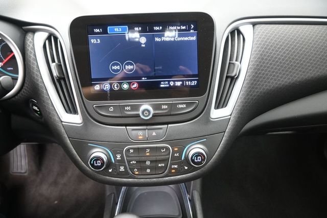 Used 2023 Gray Chevrolet LT image 4