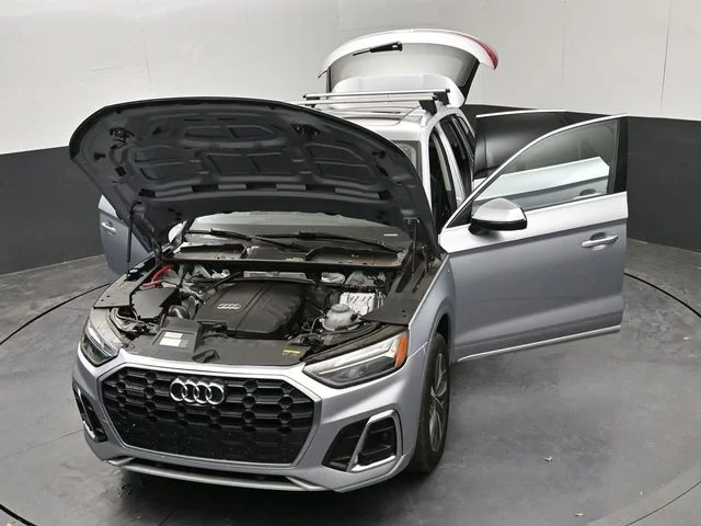 Used 2024  Audi 45 S line Premium image 32