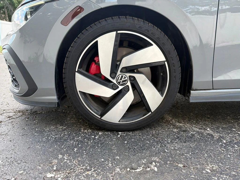 Used 2024  Volkswagen 2.0T S image 26