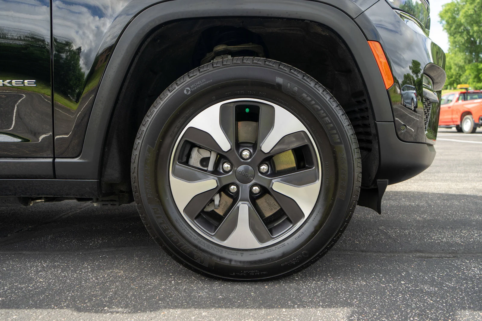 Used 2023 Diamond Black Crystal Pearlcoat Jeep 4xe image 11