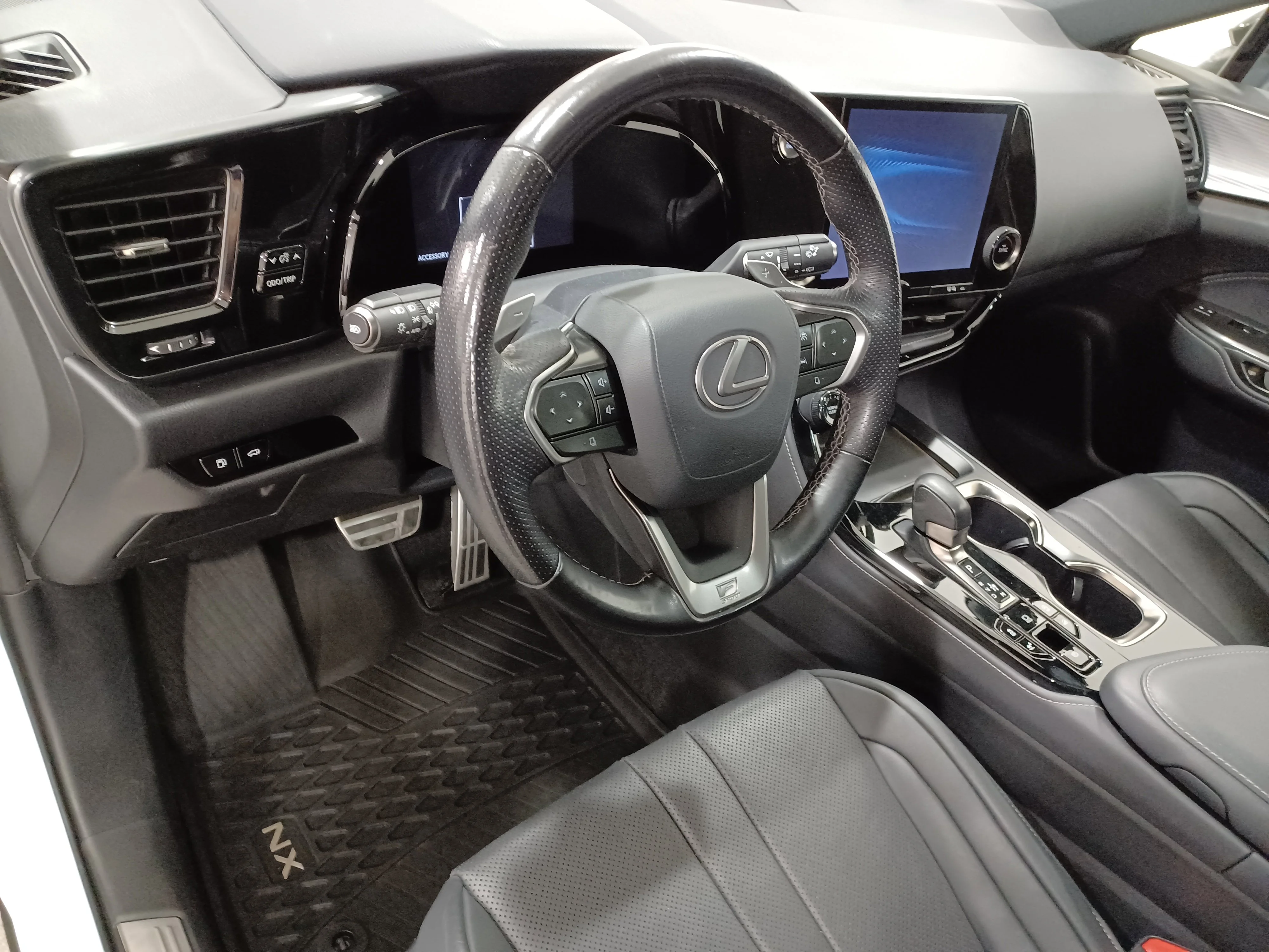 Certified Used 2022 Ultra White Lexus F-Sport *Adaptive Cruise | Cooled Lthr | Sunroof | Htd Wheel | Blind Spot Detect | Lane Keep Assist image 10