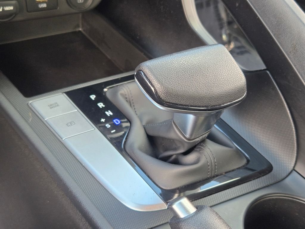 Used 2023 Gray Hyundai SE image 34