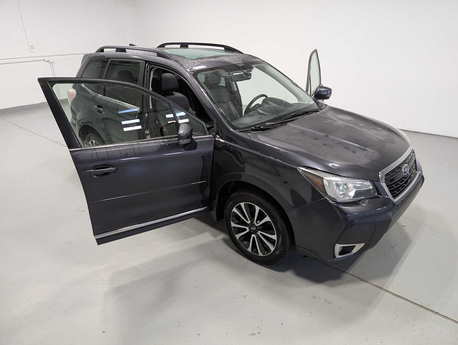 Used 2018 Dark Gray Metallic Subaru Touring image 16