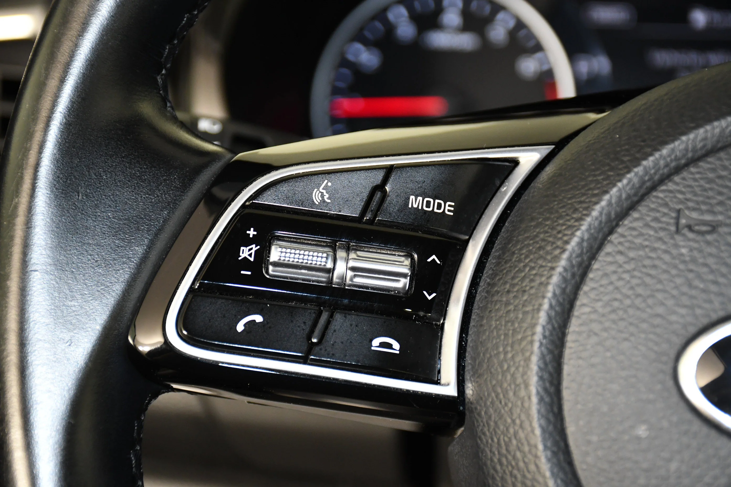 Used 2021 Gravity Gray Kia SX image 20