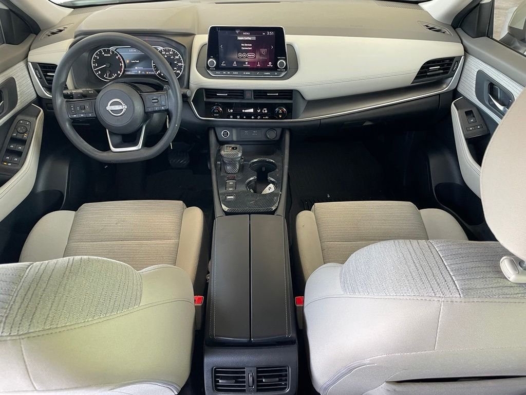 Used 2023 White Nissan SV image 11